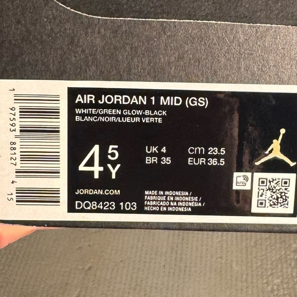 Nike Air Jordan 1 MID ‘White/Green Glow’ Sneakers Size 4.5Y Size 6 Women’s - Picture 11 of 11